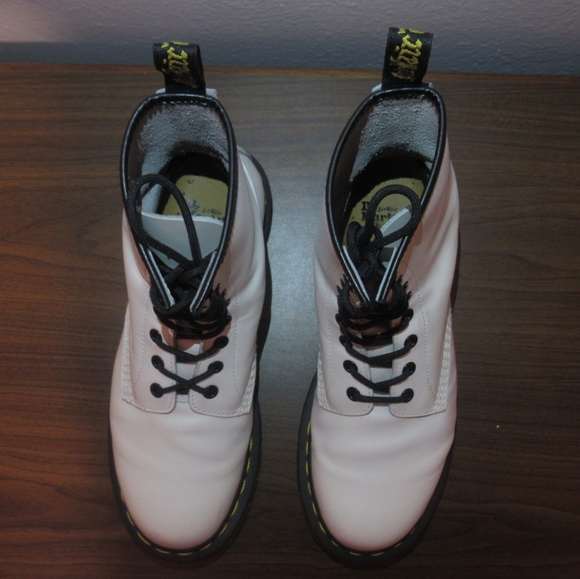 White Dr. Marten boots - Picture 3 of 5